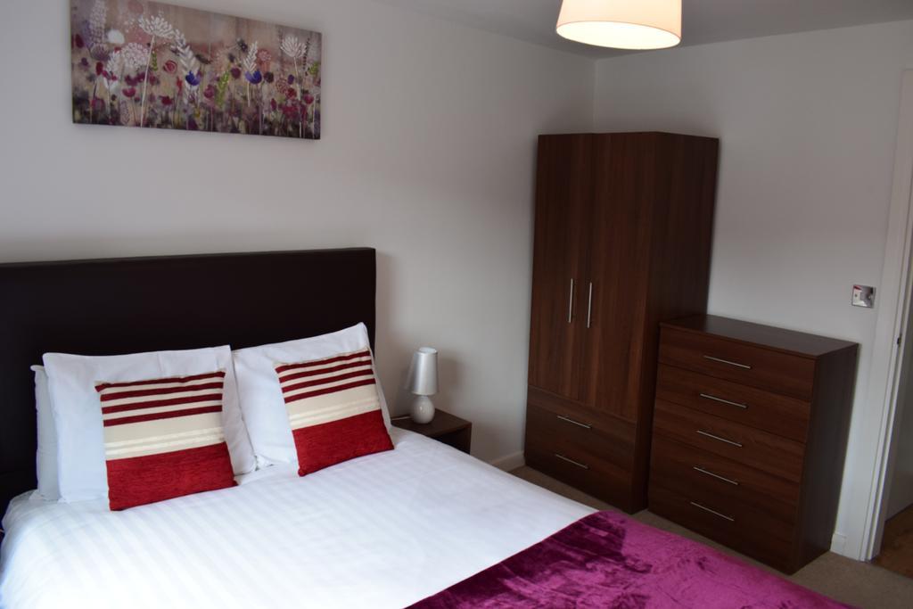 Sky Night Serviced Apartments 카디프 외부 사진