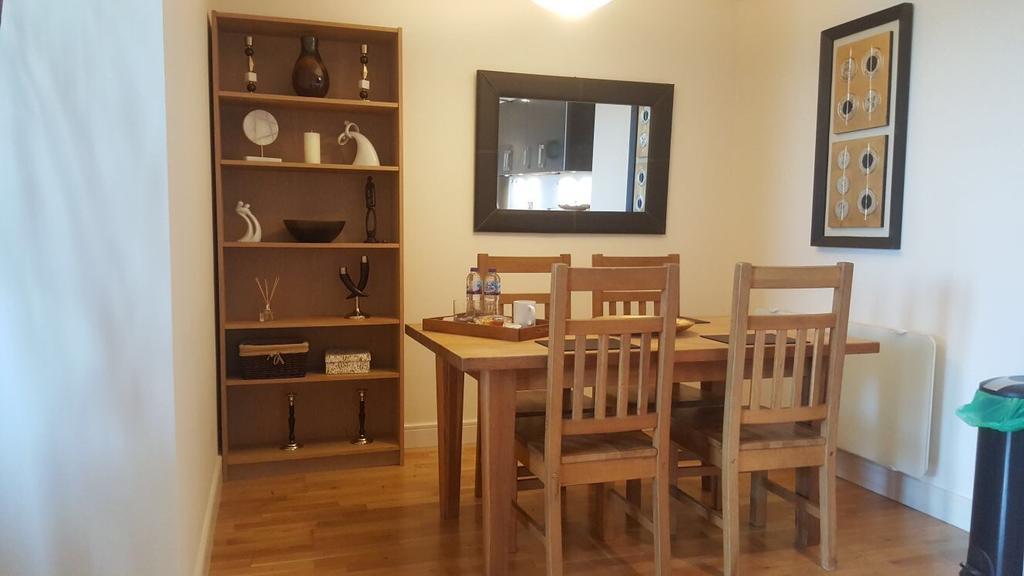 Sky Night Serviced Apartments 카디프 외부 사진