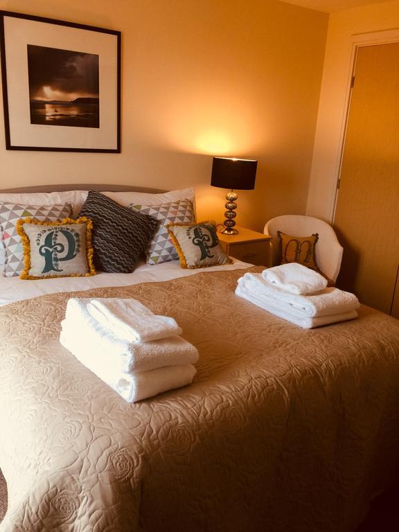 Sky Night Serviced Apartments 카디프 외부 사진