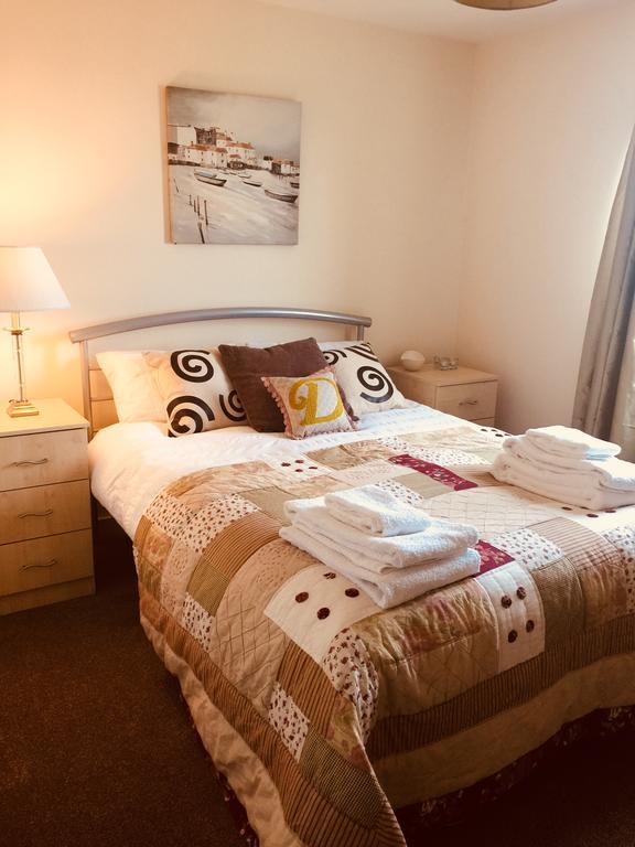 Sky Night Serviced Apartments 카디프 외부 사진
