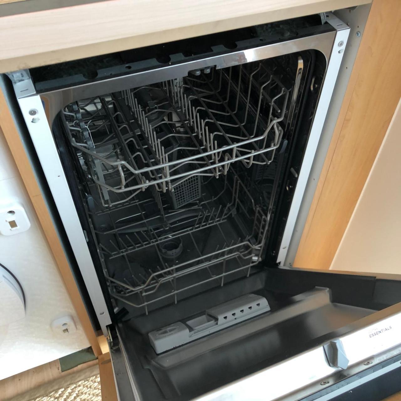 Sky Night Serviced Apartments 카디프 외부 사진